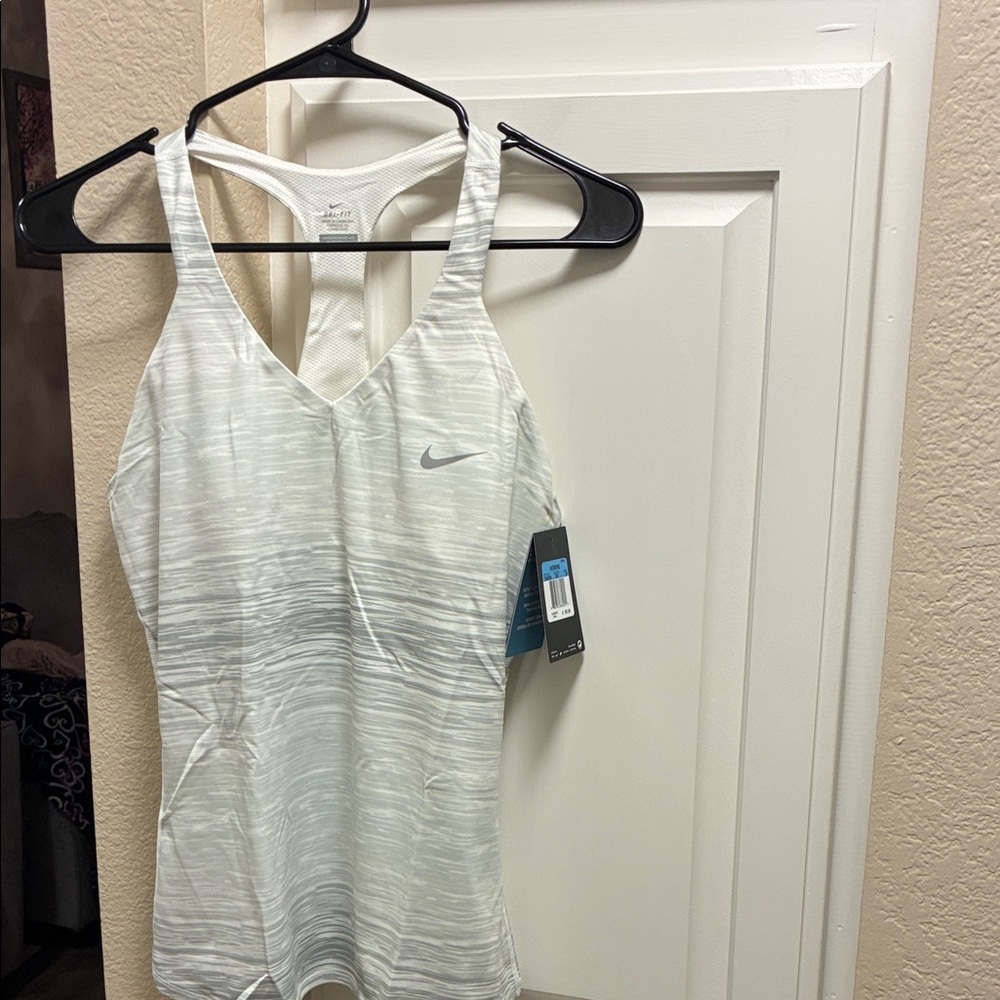 Nike dri fit Gray and white racerback tennis tank NWT